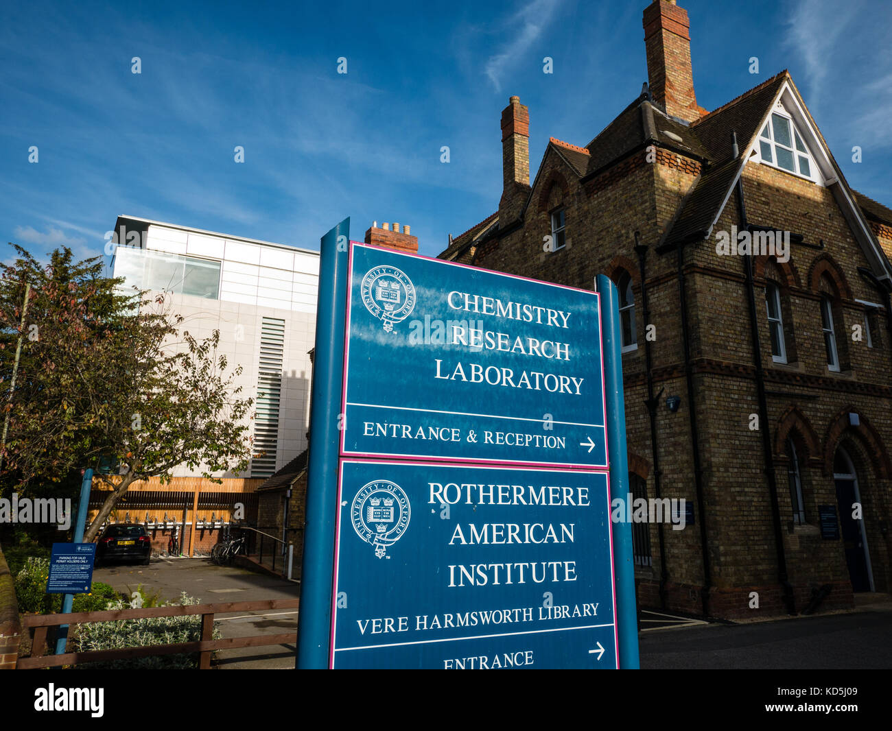 Eingang des amerikanischen Instituts zu rothermere, und Chemie Research Laboratory, Oxford, Oxfordshire, England Stockfoto