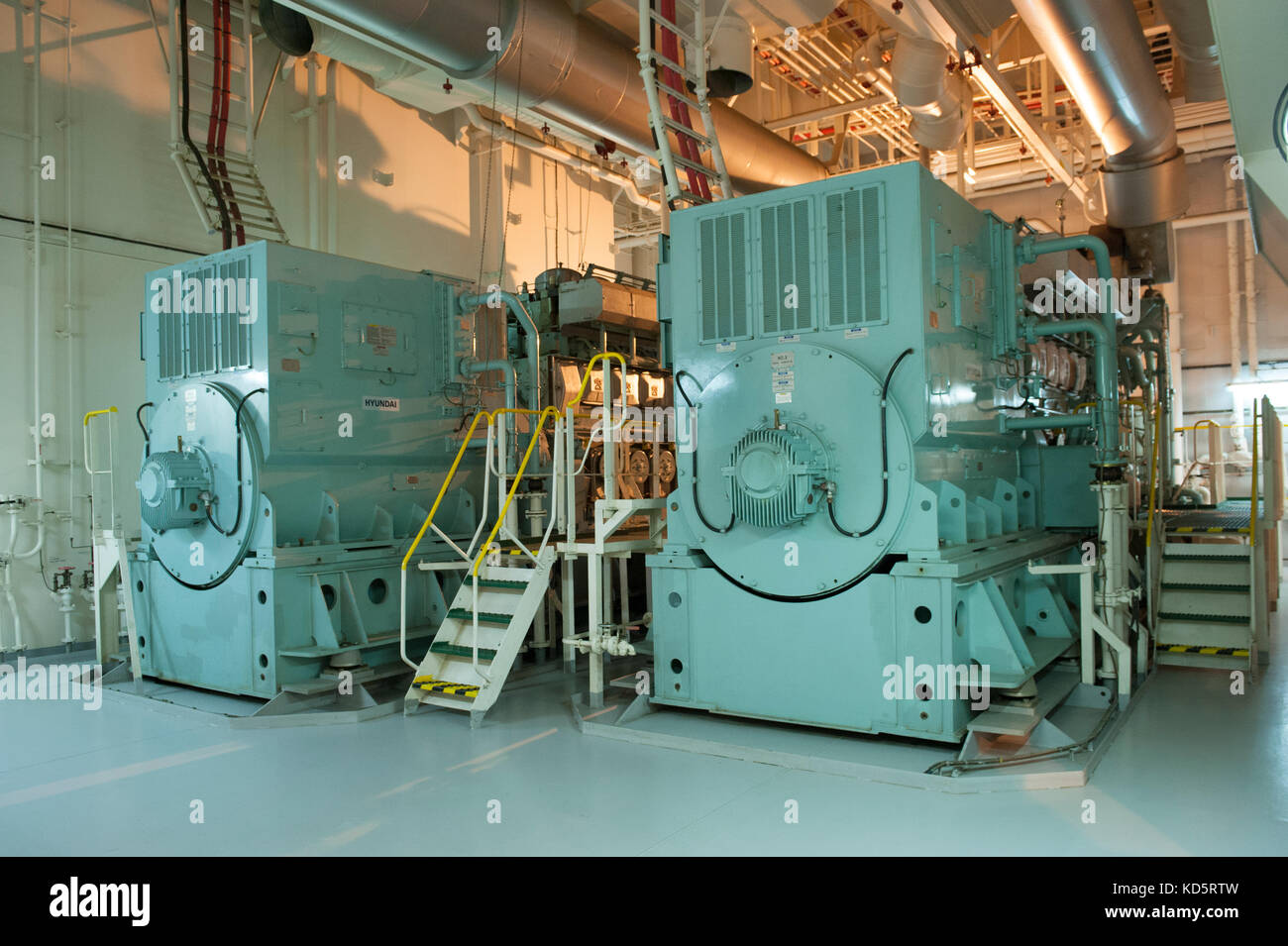 generator-ship-fotos-und-bildmaterial-in-hoher-aufl-sung-alamy