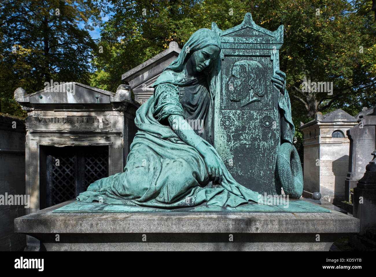 Grab von Leon Philippe Beclard (1821-64), Minister für Finanzen, um Napoleon III. bei Pere Lachaise, Paris, Frankreich. Stockfoto