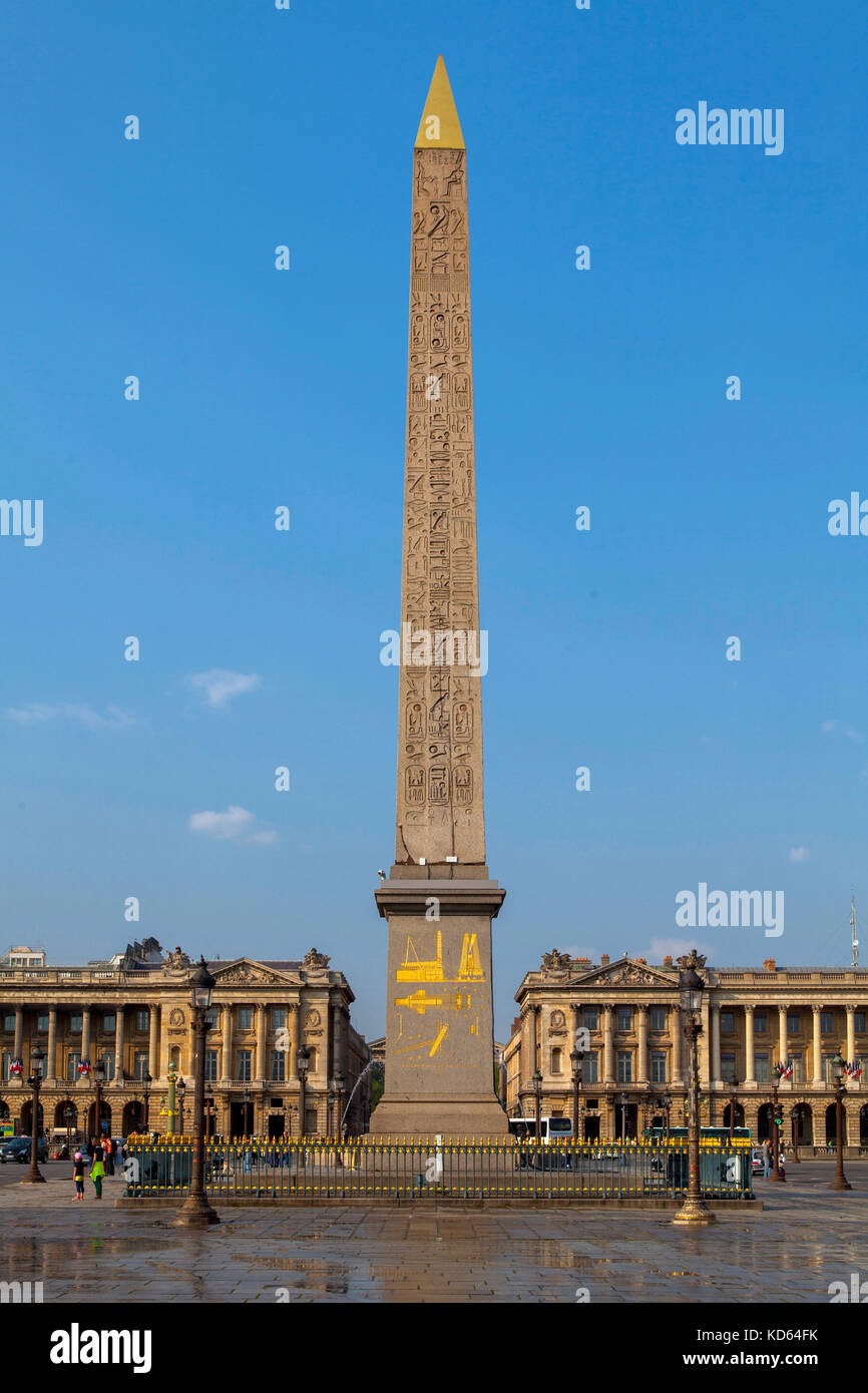 Paris (Frankreich): Der Obelisk von Luxor in Place de la Concorde' Platz, im 8. arrondissement von Paris/Bezirk (nicht für Postkarte Produktion verfügbar) Stockfoto