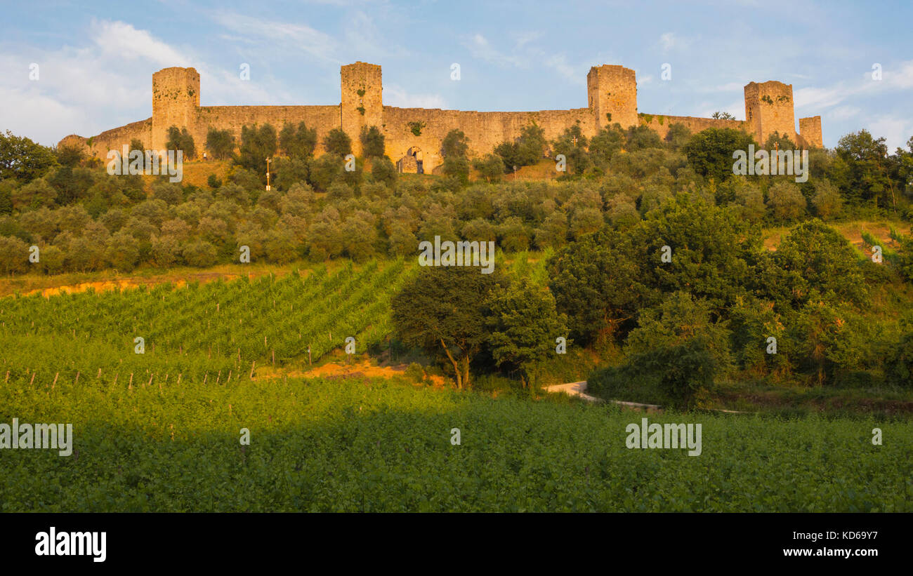 Monteriggioni, Provinz Siena, Toskana, Italien. Ummauerten mittelalterlichen Stadt. Stockfoto