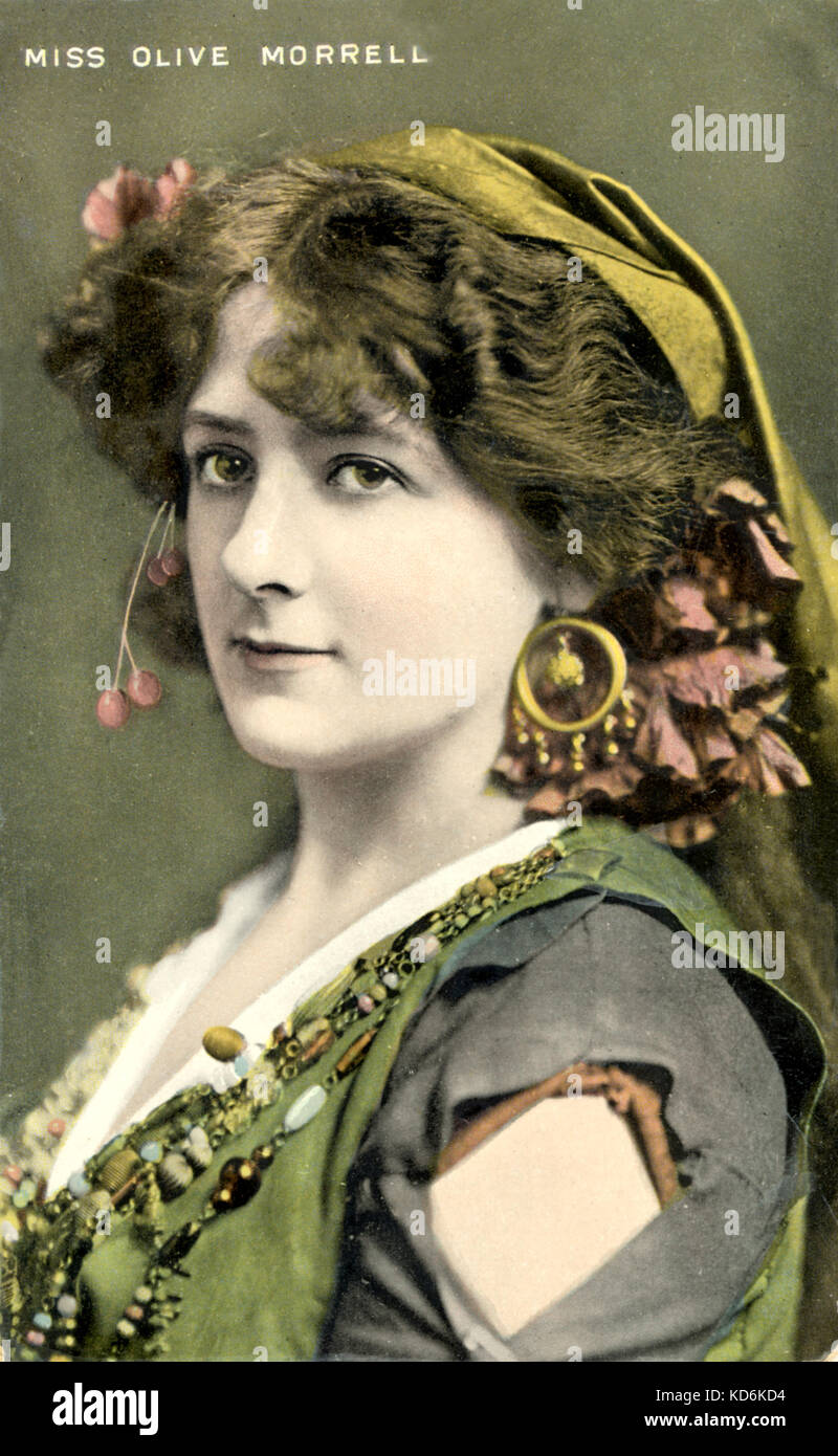 Olivenöl Morrell, weibliche Opernsängerin. Vielleicht Carmen Rolle  Stockfotografie - Alamy