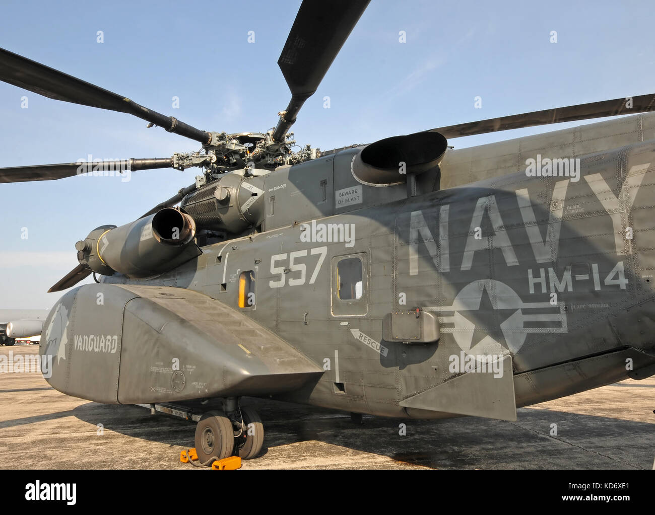 Ypsilanti, Michigan - augist 8, 2010: MH-53e Sea Dragon Hubschrauber von HM-14, US Navy 'Avantgarde' Hubschrauber meine Gegenmaßnahmen squadron in der Grundlage Stockfoto