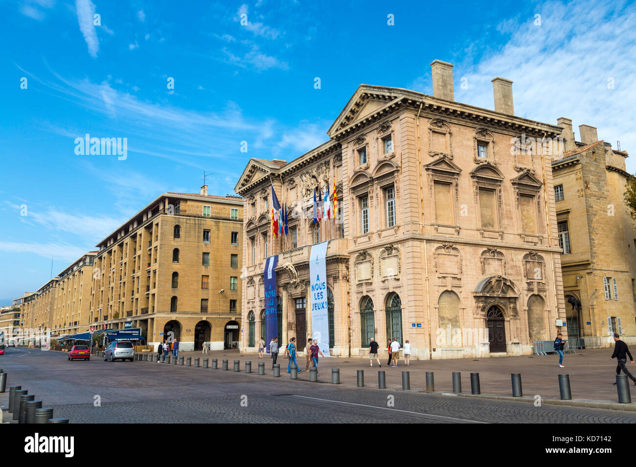 Das neoklassische Rathaus von Marseille (Hôtel de Ville) aus dem 17. Jahrhundert, Marseille, Frankreich Stockfoto