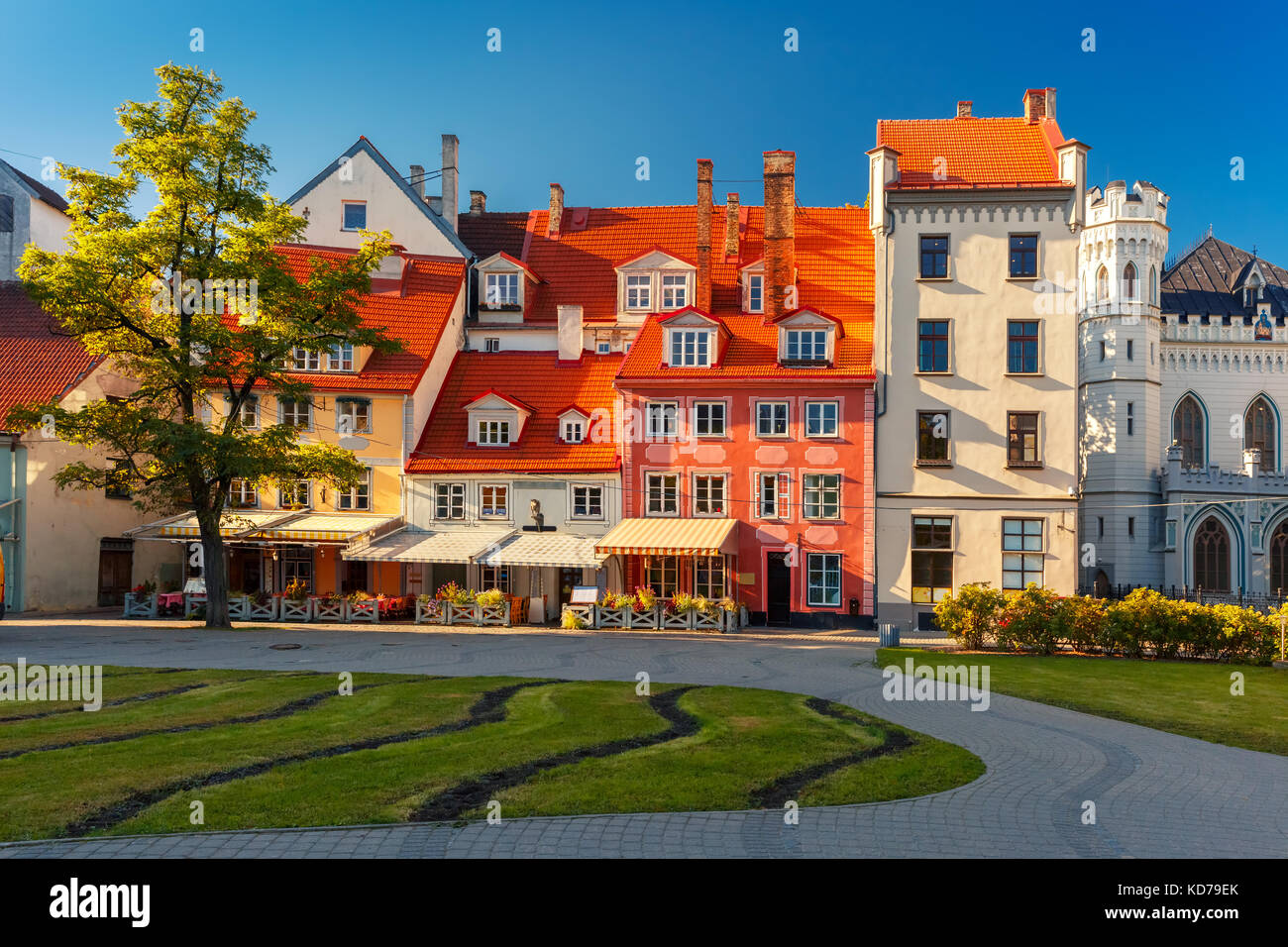 Stadtplatz in der Altstadt von Riga, Lettland Stockfoto