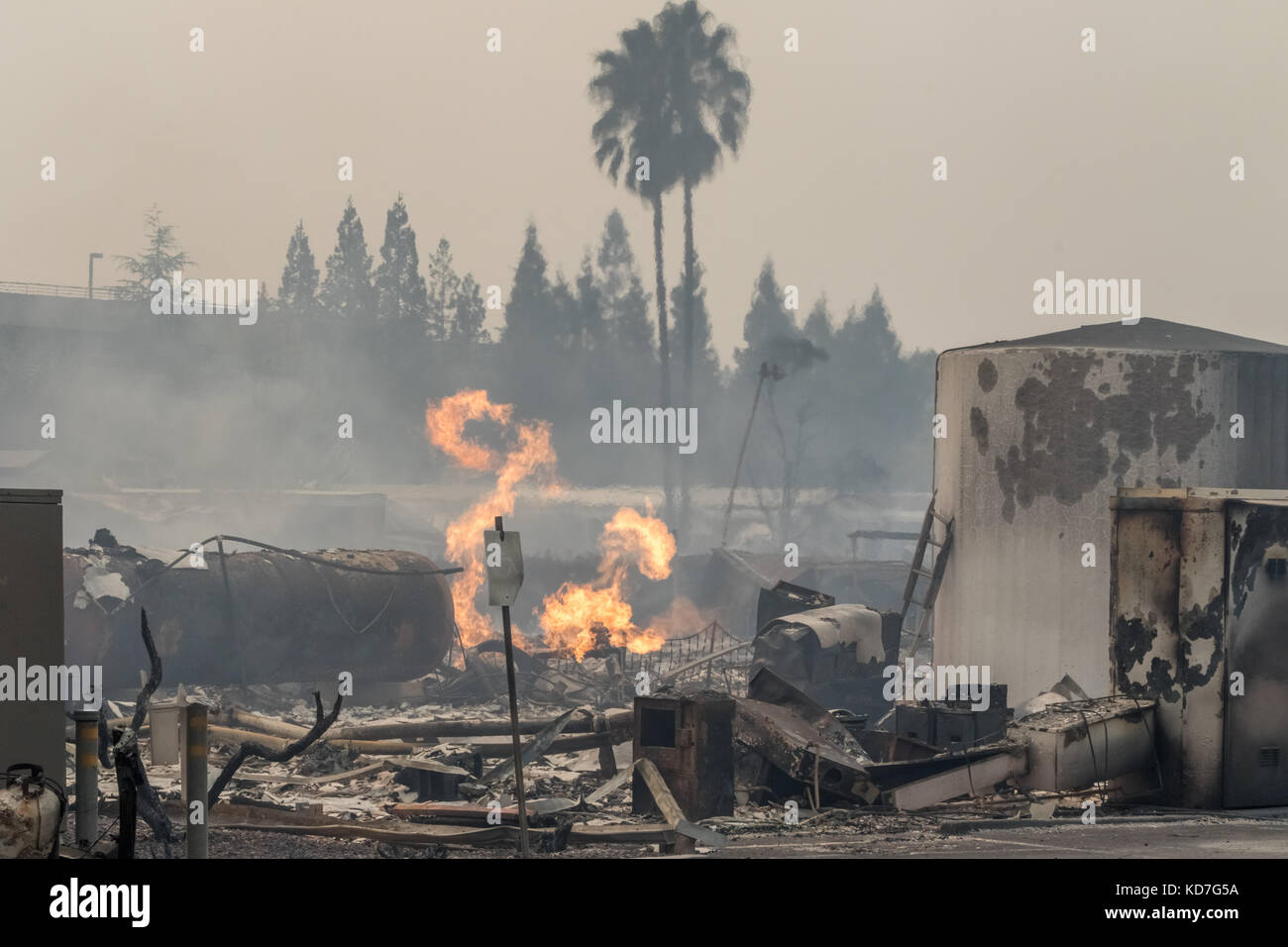 Sonoma County, Kalifornien, USA. 09 Okt, 2017. Sonoma County, Kalifornien, USA, Montag, 9. Oktober, 2017. devistation in Grafschaft. Credit: kathryn capaldo/alamy leben Nachrichten Stockfoto