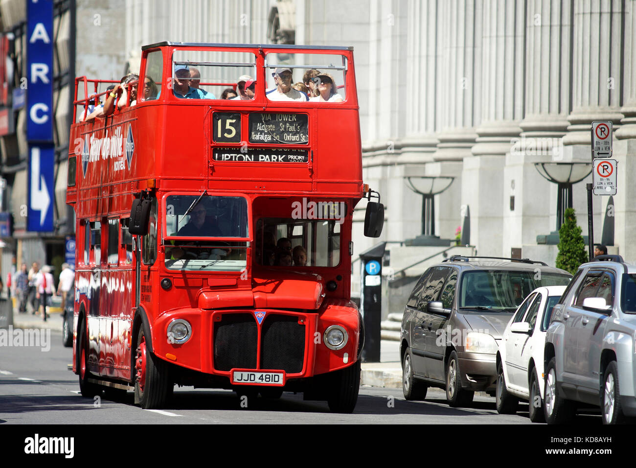 Montreal, Kanada, 8. August 2016. Doppeldeckerbus mit Besichtigungstour im Zentrum von Montreal. Quelle: Mario Beauregard/Alamy Live News Stockfoto