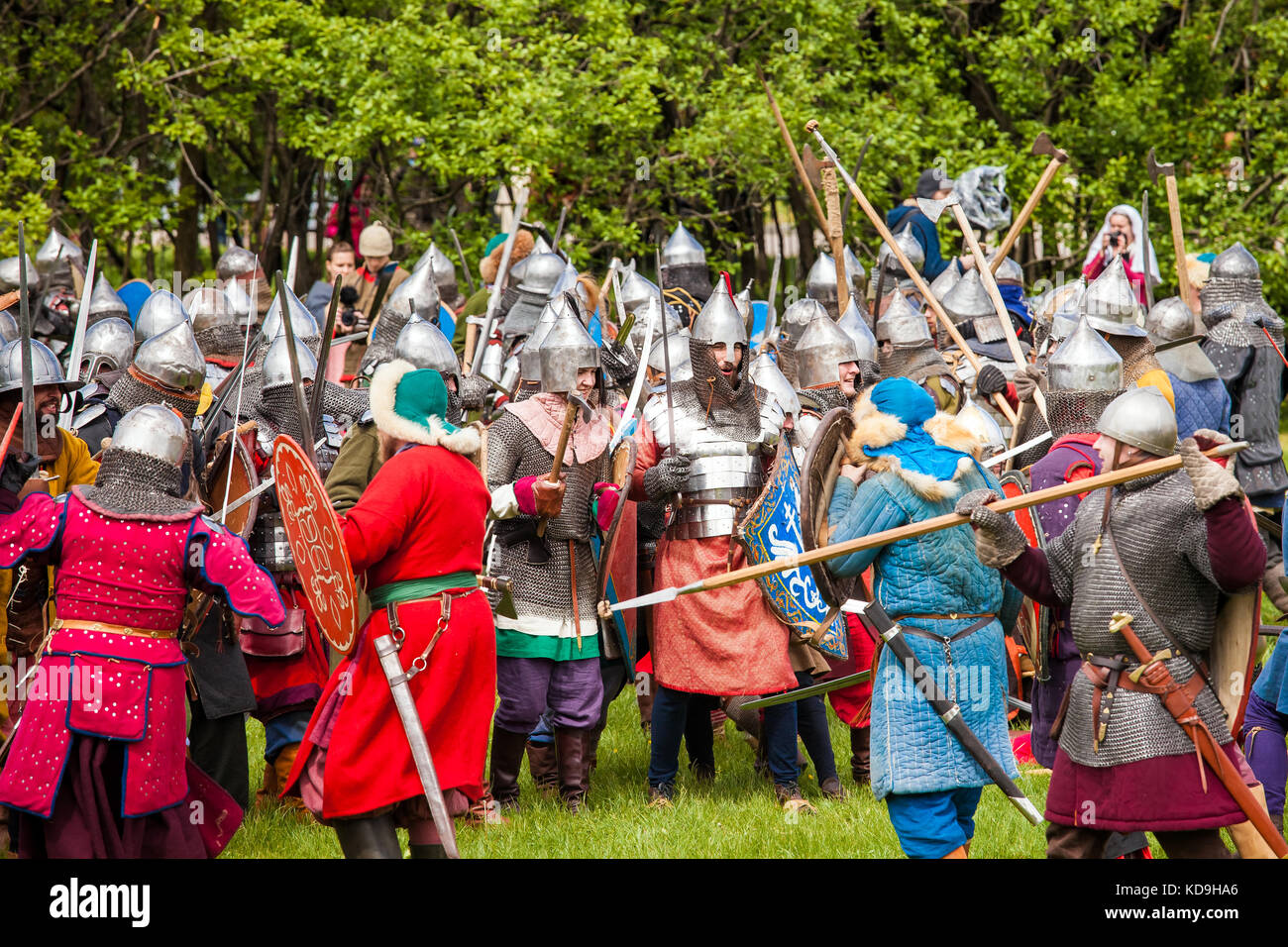 Moskau, Russland - Juni, 2017: Geschichte reenactment in Kolomenskoje in Moskau, Russland. mongolischen Regel Invasion, Schlacht an der kalka Fluß Wiederaufbau. Stockfoto