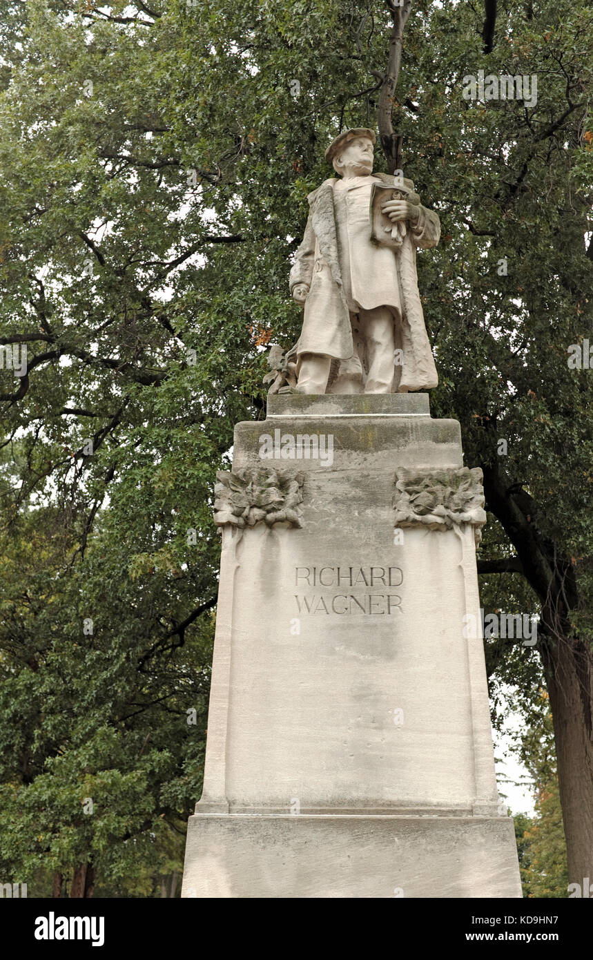 Die Statue des deutschen Komponisten Richard Wagner ist im Edgewater Park in Cleveland, Ohio, USA, zu sehen. Stockfoto