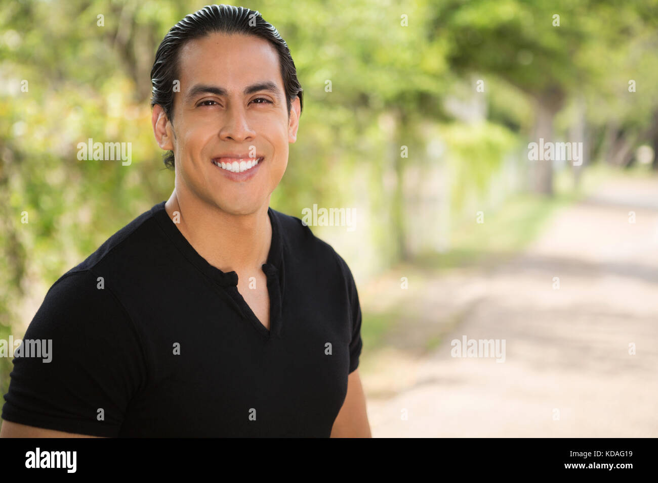 Stattliche Hispanic Mann Stockfoto