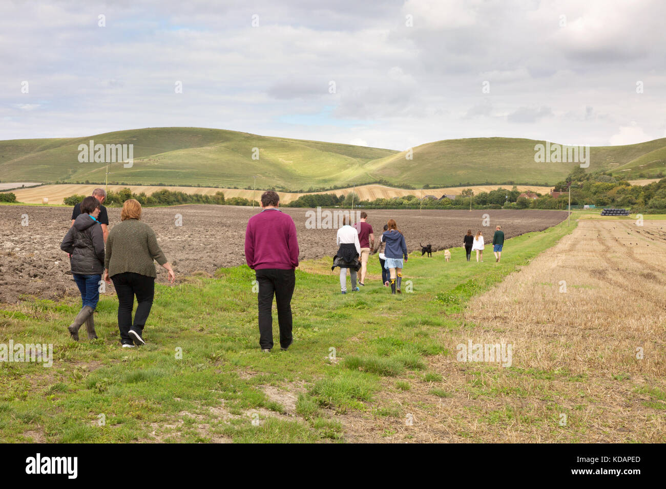 Pewsey Valle, - Menschen zu Fuß in Pewsey Valle Wiltshire Großbritannien Stockfoto