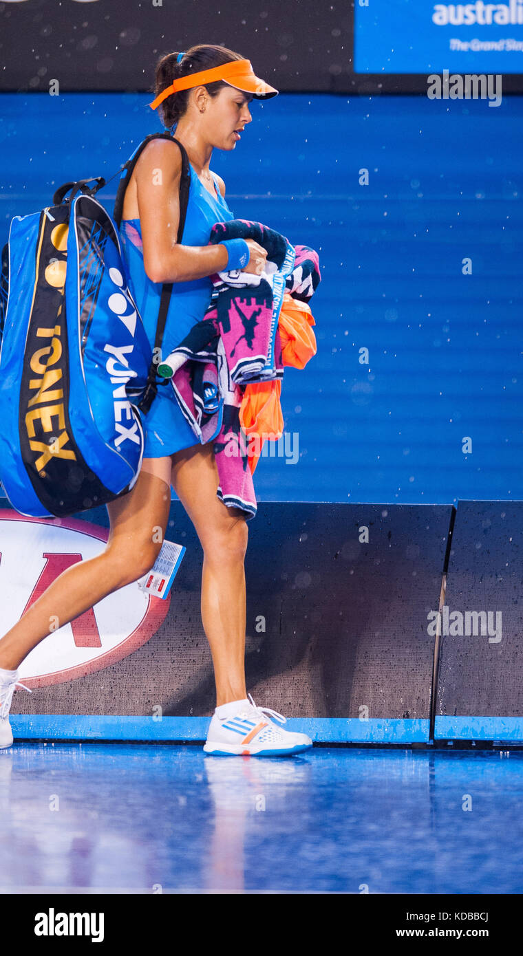 Ana Ivanovic konkurriert bei den Australian Open die Australian Open - ein Grand Slam Turnier - ist die Auftaktveranstaltung für das Tennis Kalender jährlich. Stockfoto