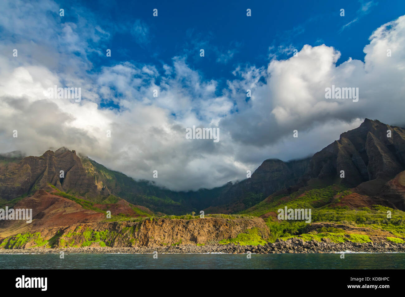 Blick auf den majestätischen Na Pali Küste auf Kauai, Hawaii. Stockfoto