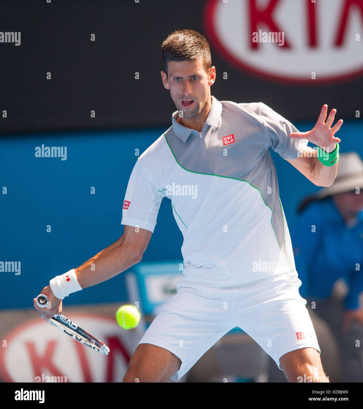 Novak Djokovic (SRB) gegenüber italienischen Tennis bad boy f. fognini in Tag sieben der 2014 Australian Open in Melbourne djokovic über fognini 3-6, 0-6 gewonnen, Stockfoto