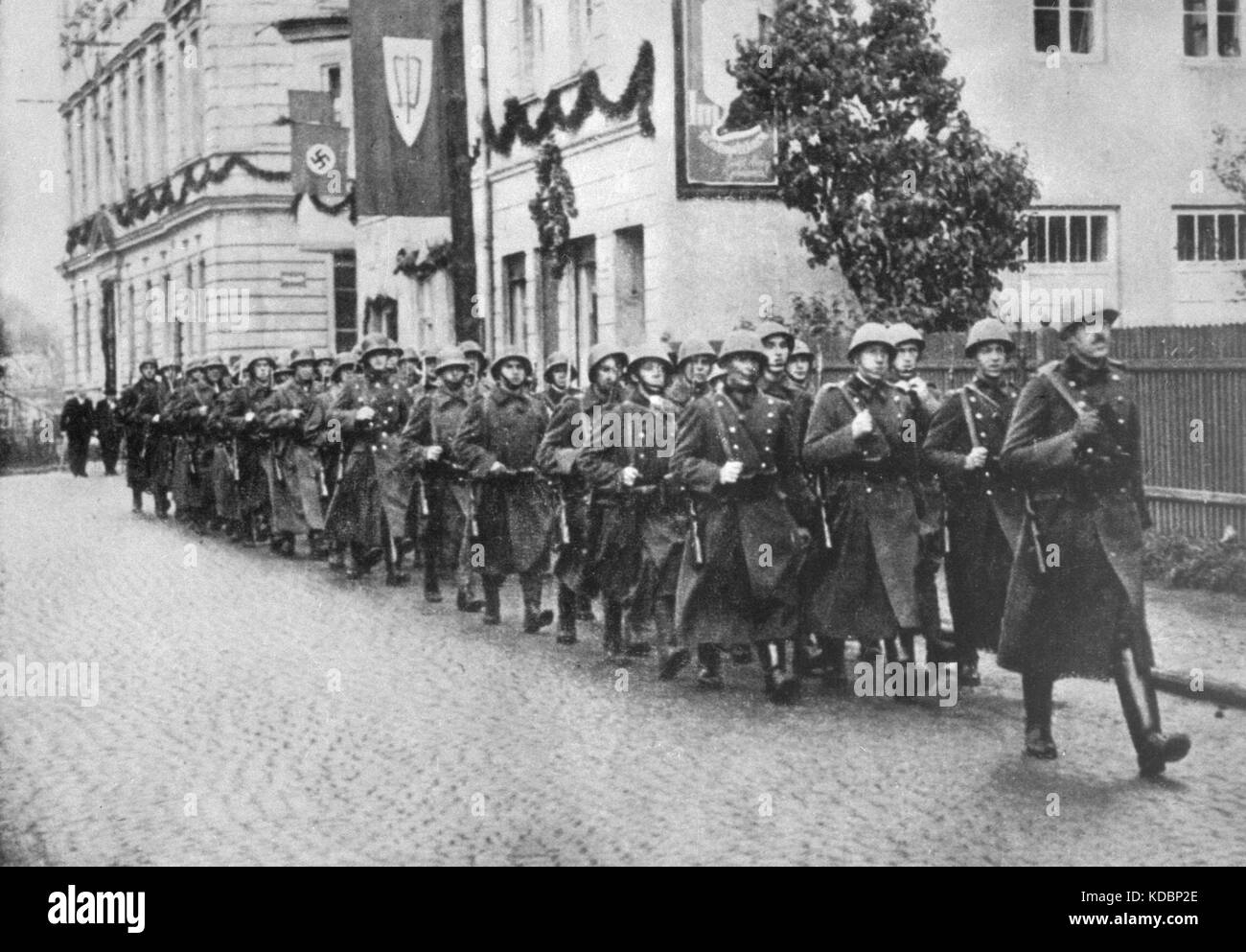 Tschechoslowakei, 1938, die tschechoslowakische Armee verlassen Usti nad Labem im Grenzgebiet des Sudetenlandes nach der Annexion Deutschlands nach dem Münchner Abkommen 1938. Stockfoto