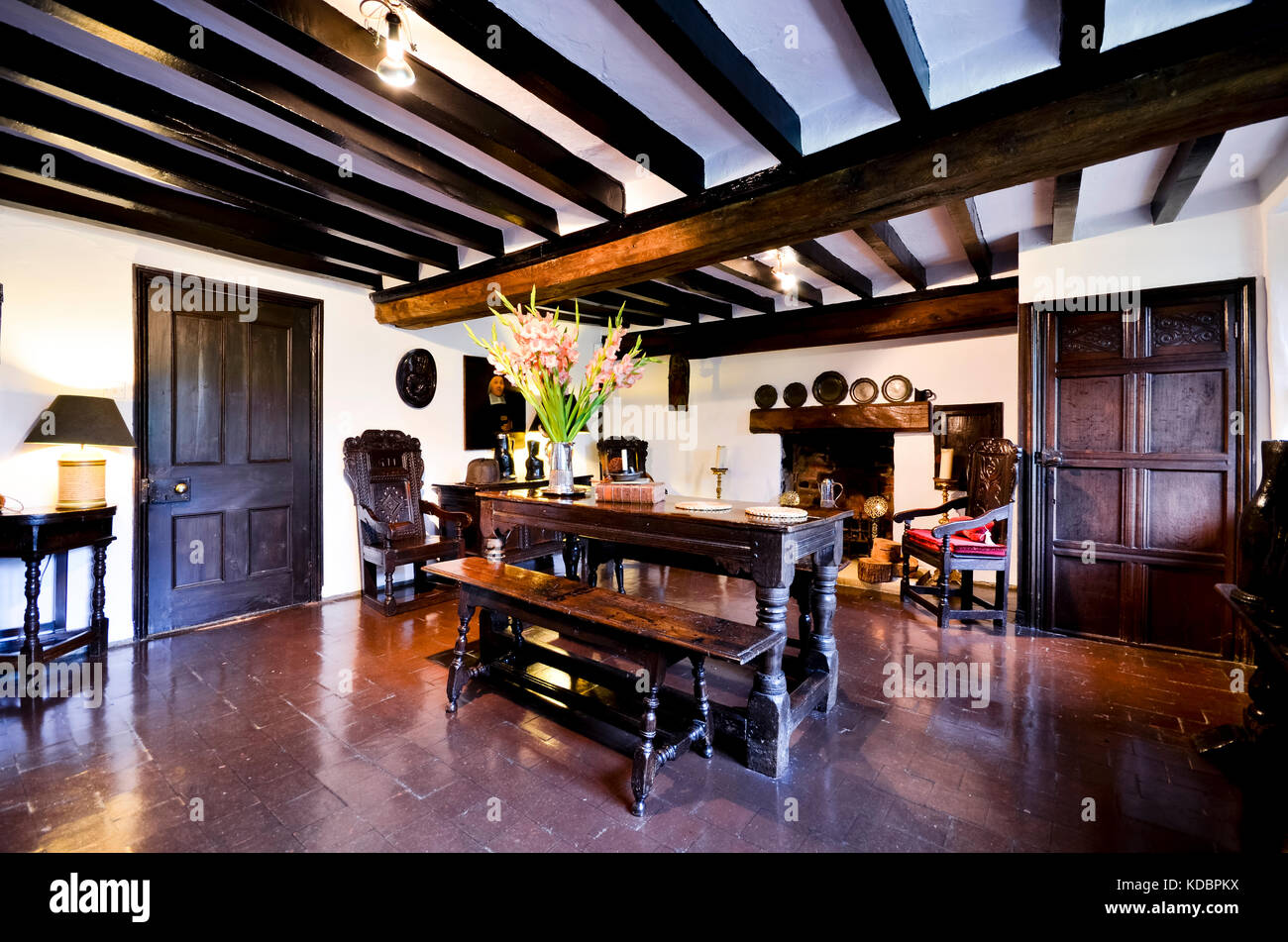 Antike Möbel im Zeitraum Eigenschaft Stockfoto