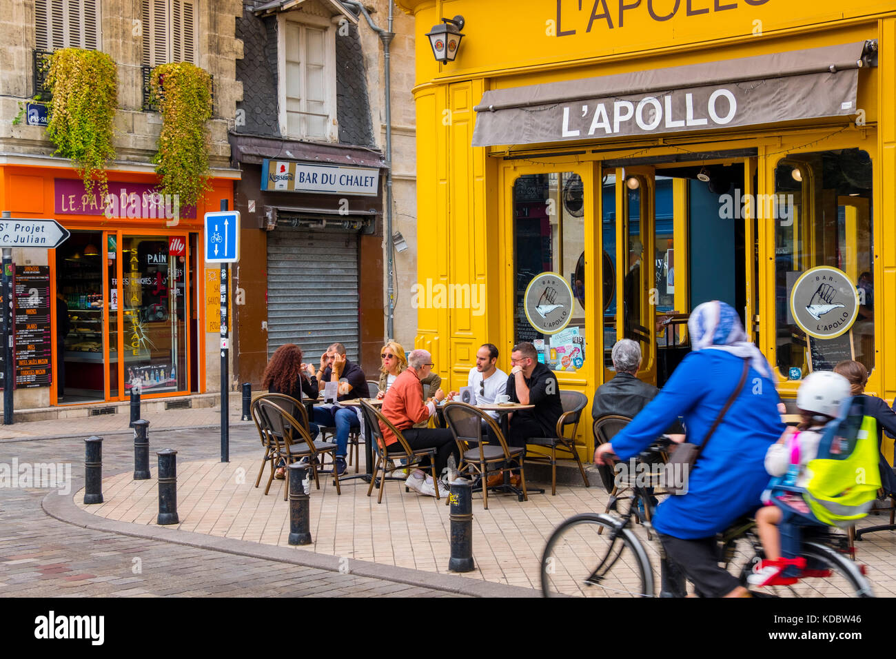 Place Fernand Lafargue, Bar Apollo, Bordeaux. Region Aquitaine, Departamento Gironde. Frankreich, Europa Stockfoto