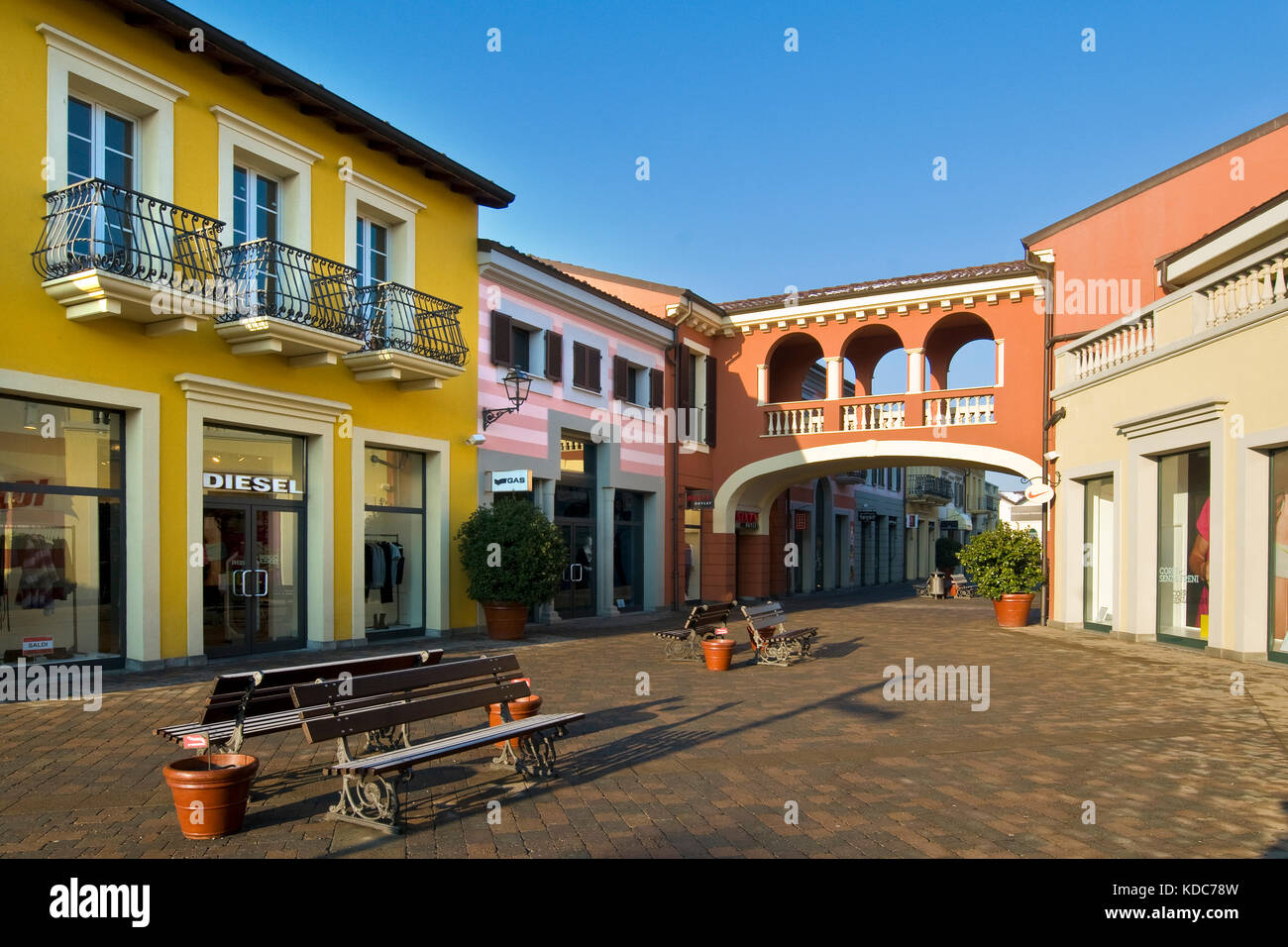 Designer Outlet, Serravalle Scrivia, Piemont, Italien Stockfoto