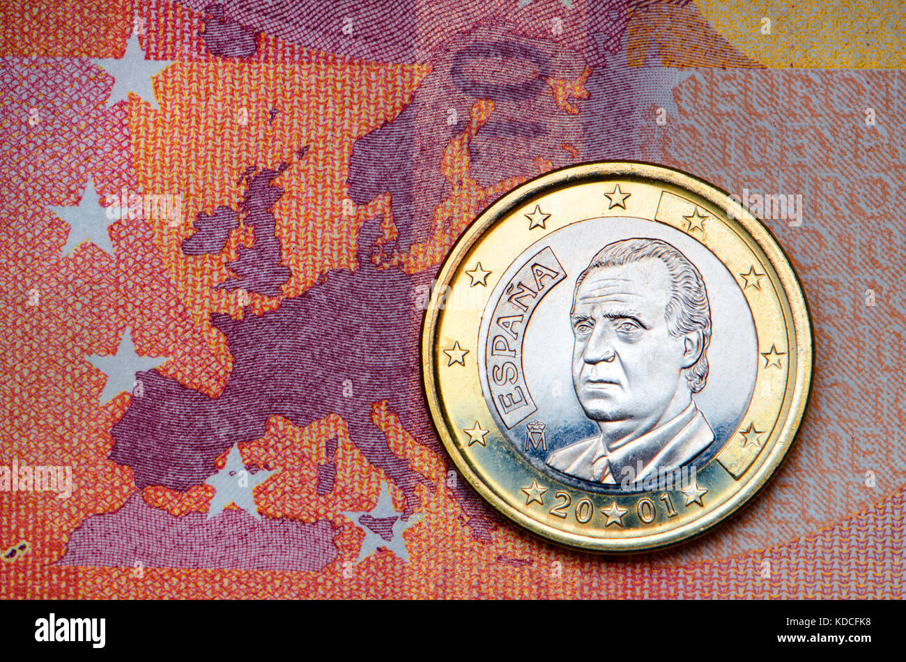 Spanisch 1 Euro Münze auf 10 Euro Hinweis Stockfoto