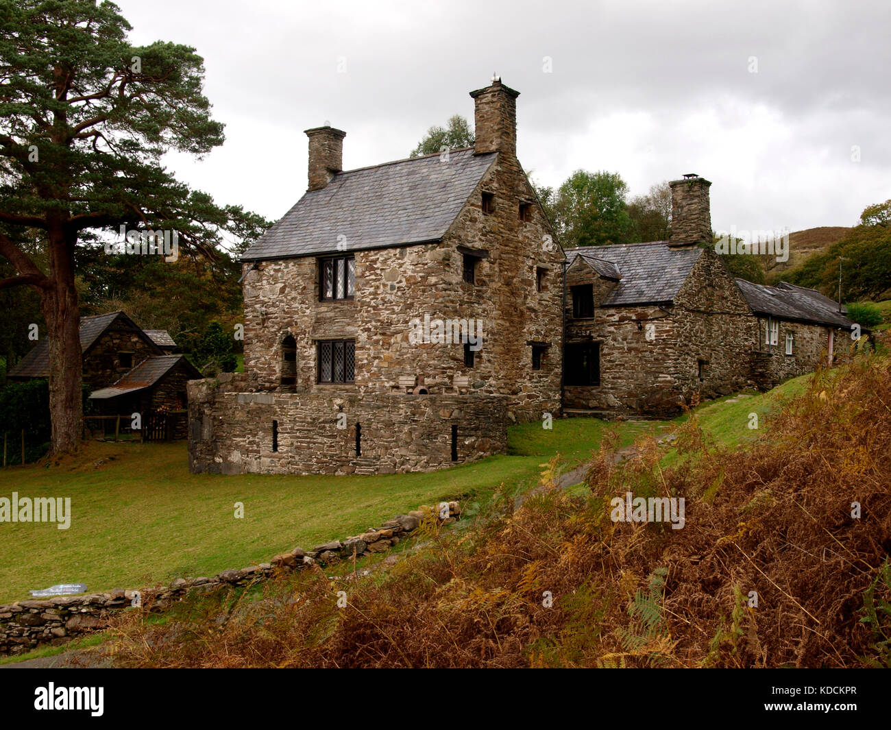 Dduallt Manor, Manor House, Teil aus dem 15. Jahrhundert. Oliver Cromwell angeblich übernachteten hier während seiner Kampagne gegen die Royalisten in Nort Stockfoto