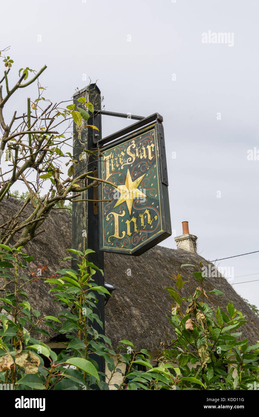 Das Star Inn an Harome, einem preisgekrönten Gaststätte mit Zimmern, in einem Gebäude aus dem 14. Jahrhundert befindet, Yorkshire, Großbritannien Stockfoto