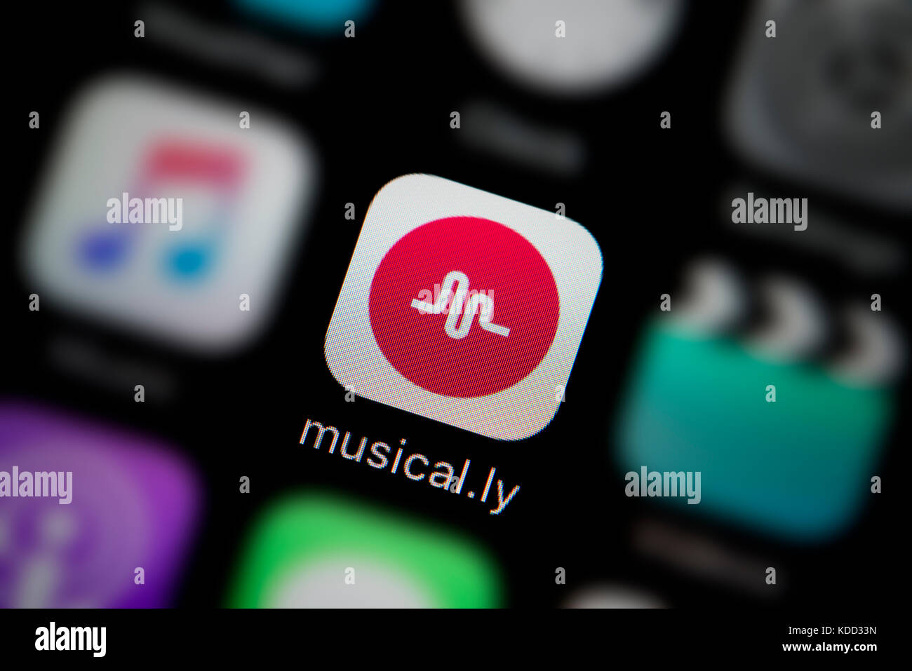 Eine Nahaufnahme des Logo für Musical. ly App Symbol, wie auf dem Bildschirm eines Smartphones (nur redaktionelle Nutzung) Stockfoto