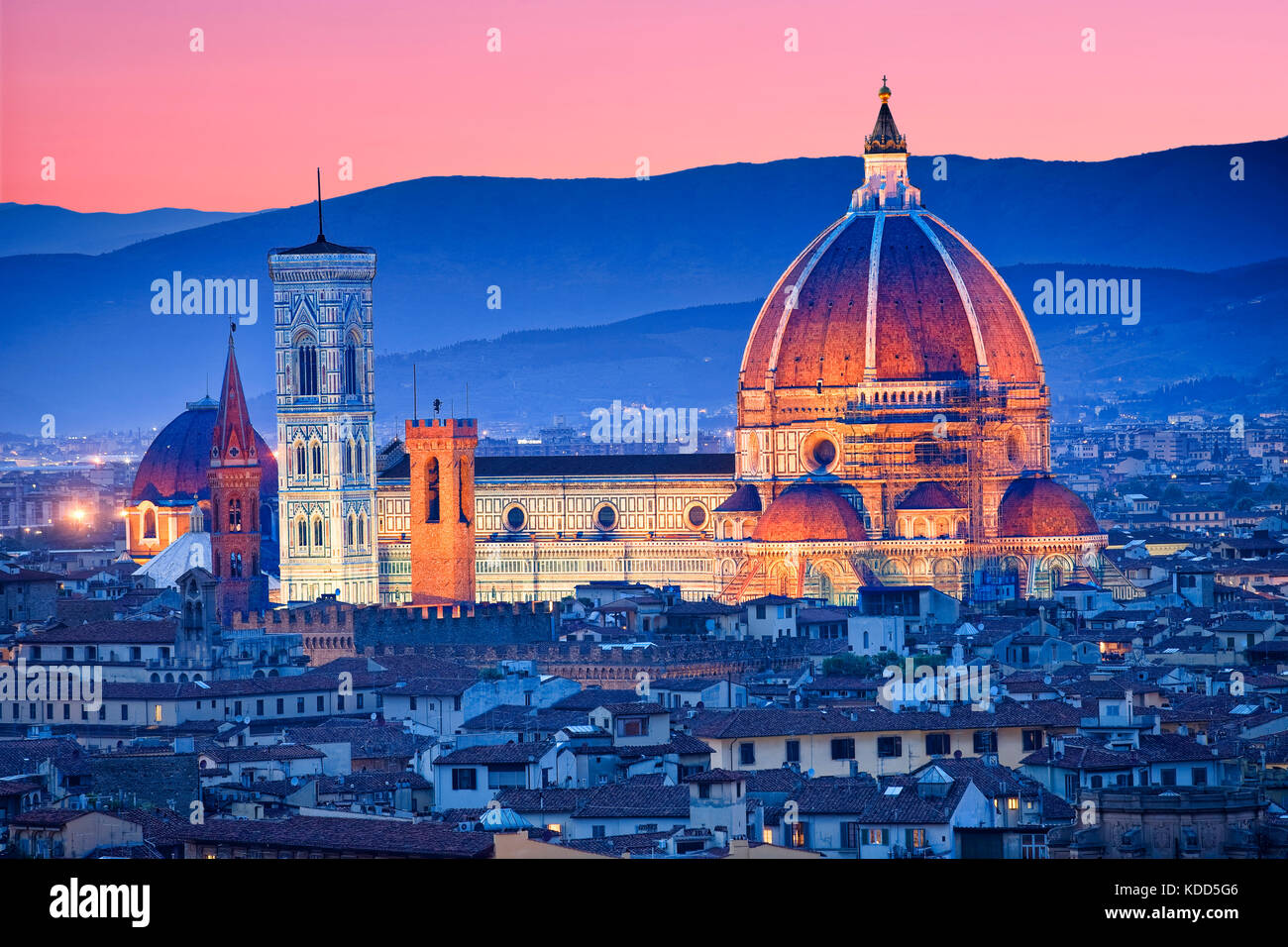 Der duomo (Basilica di Santa Maria del Fiore) in Florenz Stockfoto