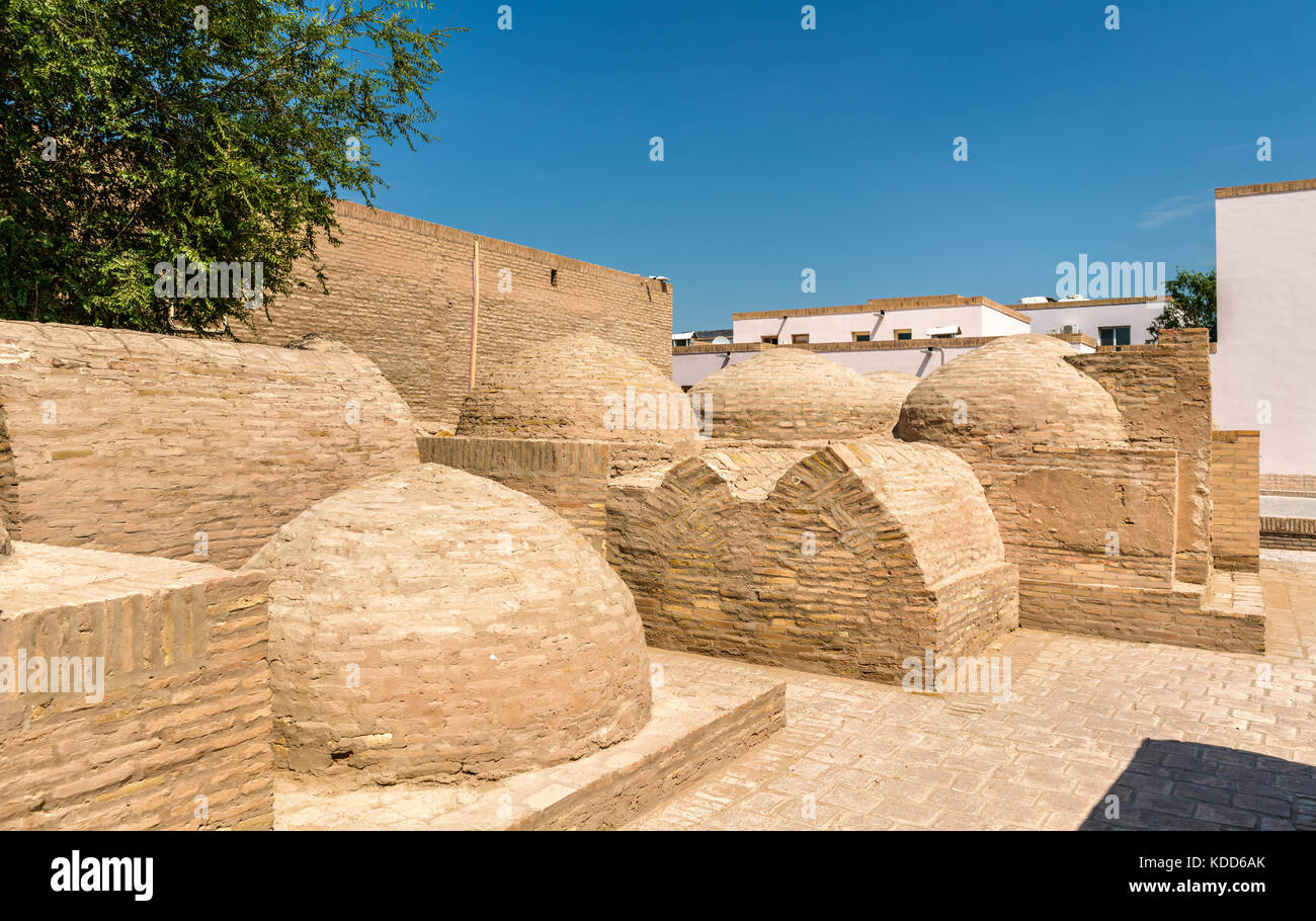 Historische Gebäude an Itchan Kala in der Altstadt von chiwa. UNESCO-Weltkulturerbe in Usbekistan Stockfoto