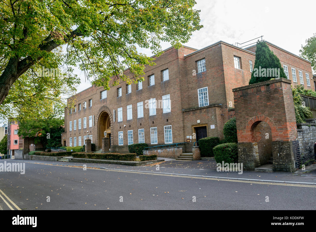 Die Außenseite des Yeovil Magistrates' Court Stockfoto