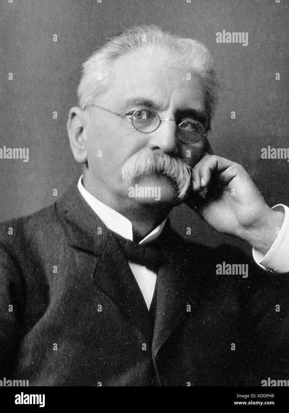George OLIVER (1841-1915) englischer Arzt um 1912 Stockfoto