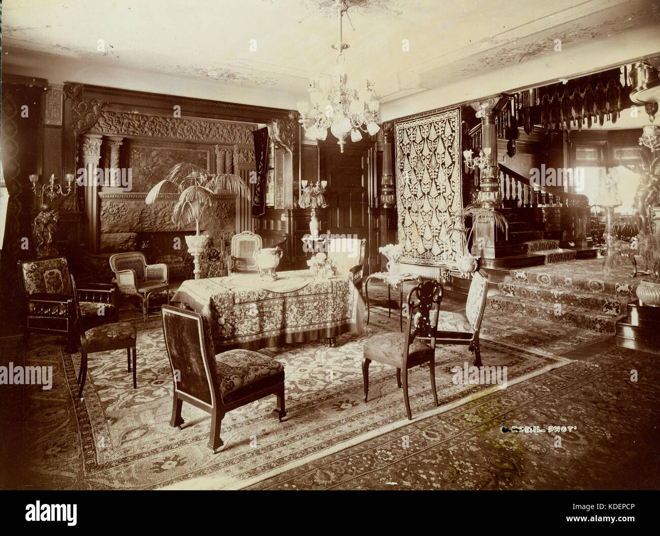 Salon in der John W. Kauffman Residenz an der Nordostecke Lindell Kingshighway Boulevard und Stockfoto