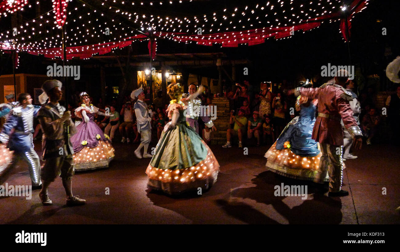 Magic Kingdom, Princess Parade, Abend Feuerwerk in Disney World, Florida, USA Stockfoto