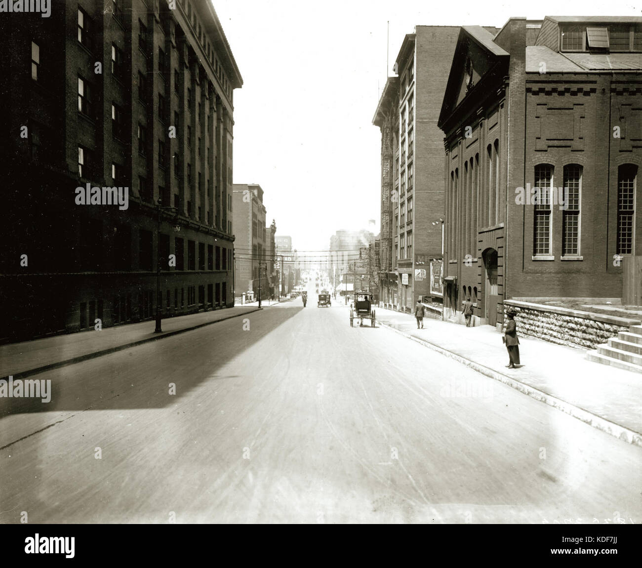 Die Locust Street Blick nach Westen vom siebzehnten Straße Stockfoto