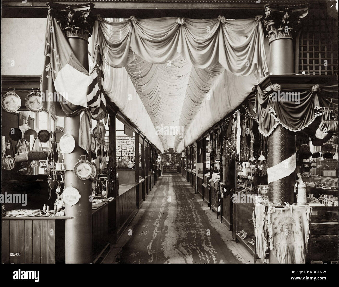 Verkauf Basar im Palast der unterschiedlichsten Branchen auf der Weltausstellung 1904 Stockfoto