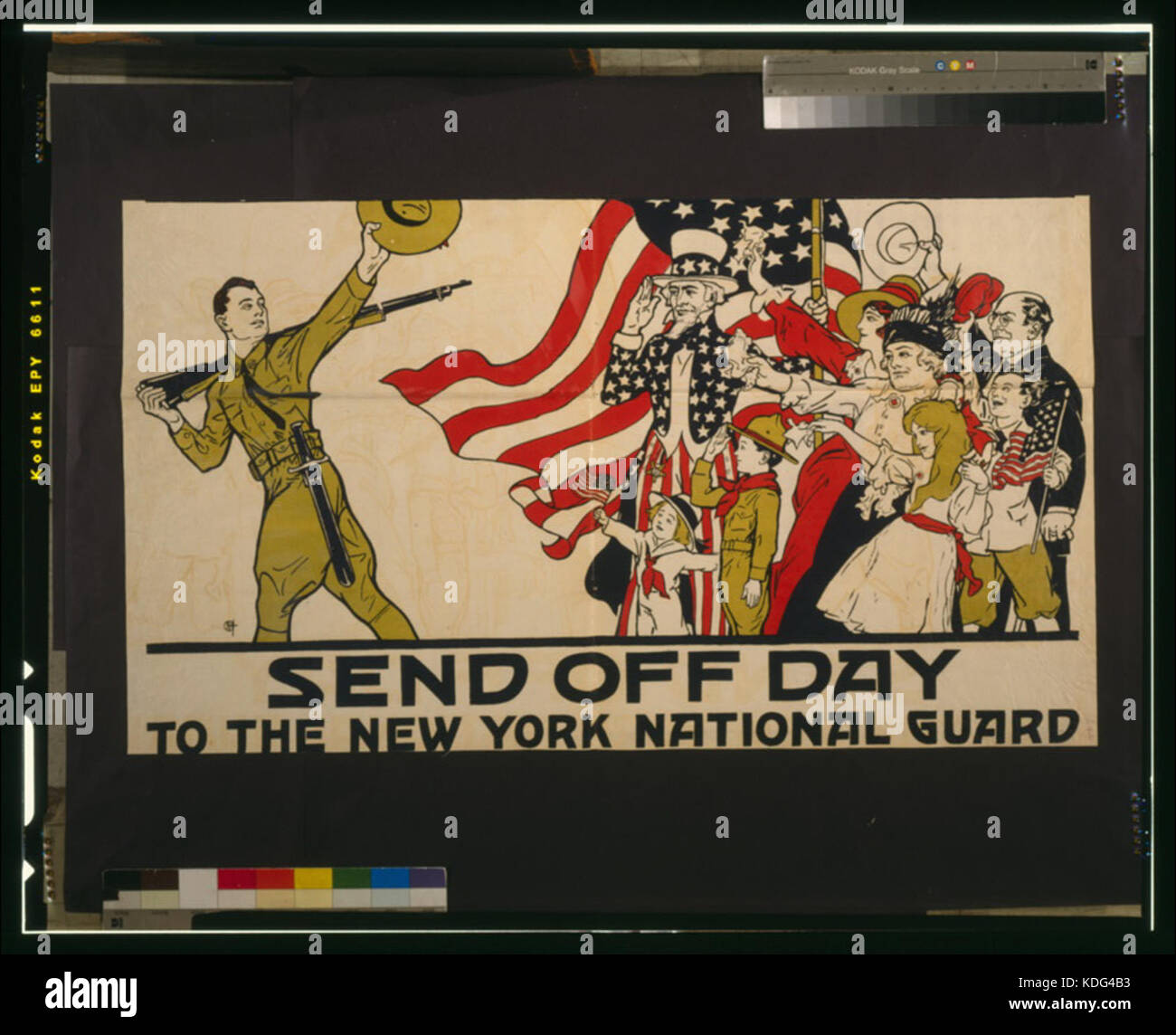 Dieses historische Foto zeigt ein Abschiebungsereignis für die New Yorker Nationalgarde, das einen bedeutenden militärischen Moment in der Geschichte der USA markiert, möglicherweise im Zusammenhang mit einer Mobilisierung während eines Krieges oder eines nationalen Notfalls. Stockfoto Dieses historische Foto zeigt ein Abschiebungsereignis für die New Yorker Nationalgarde, das einen bedeutenden militärischen Moment in der Geschichte der USA markiert, möglicherweise im Zusammenhang mit einer Mobilisierung während eines Krieges oder eines nationalen Notfalls. Stockfoto