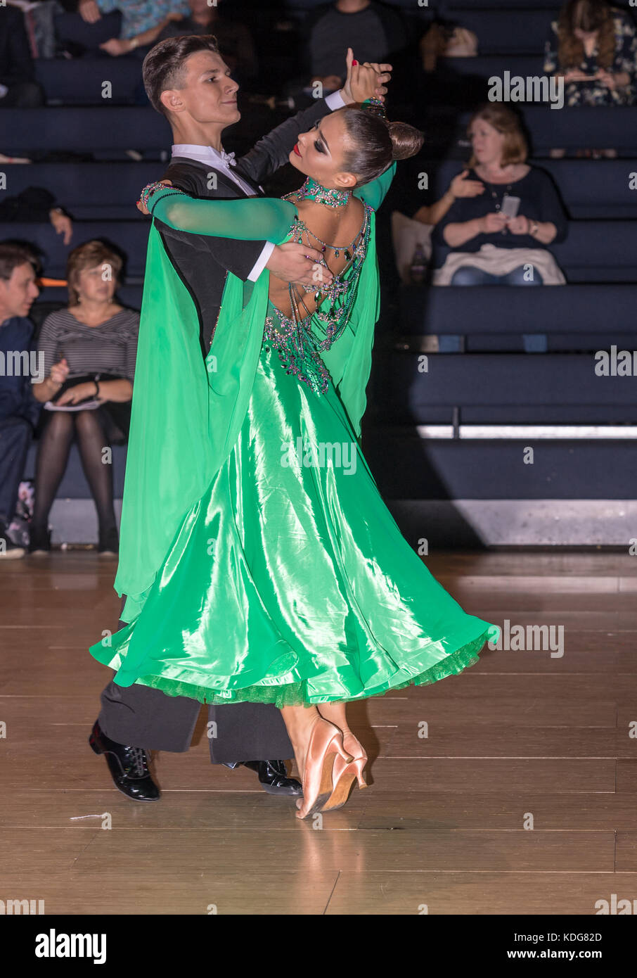 Ballsaal Ballsaal Tänzer bei den internationalen Meisterschaften in der internationalen Halle, Brentwood., Stockfoto