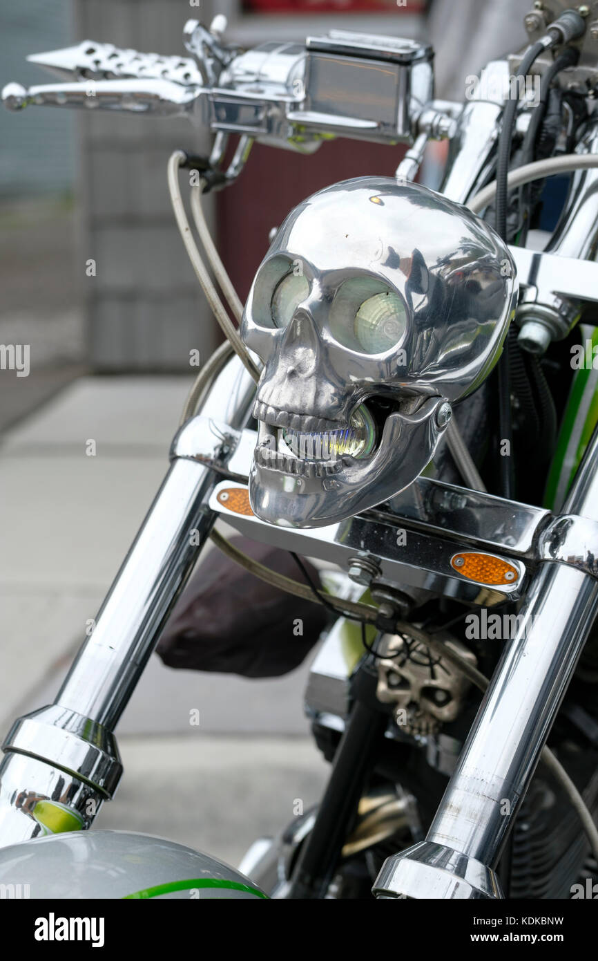 Motorcycle Skull Headlight Stockfotos und -bilder Kaufen - Alamy