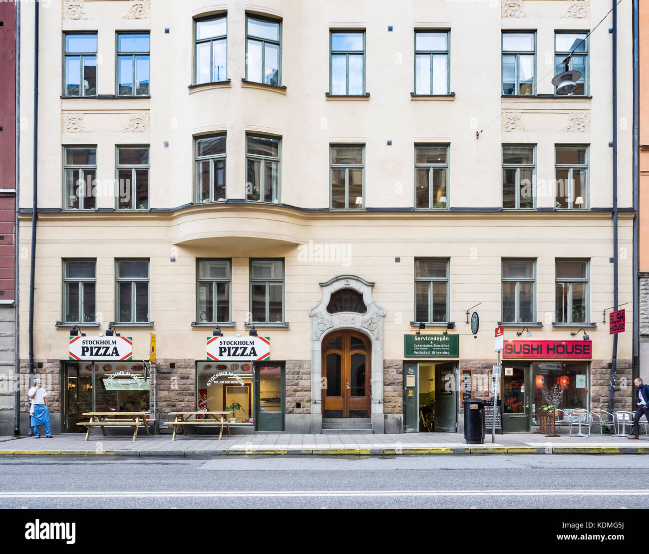 Pizza und Sushi Stockfoto