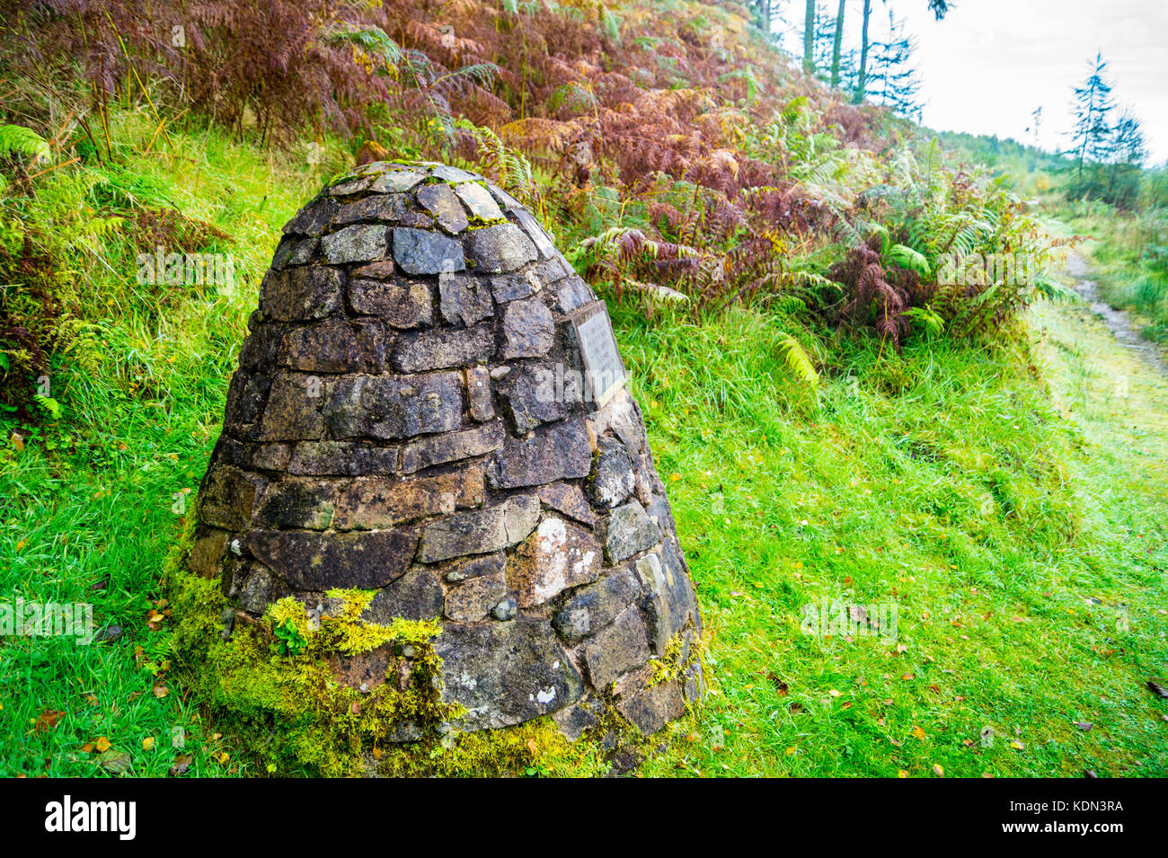 Cairn zum Gedenken an die Ermordung von Colin Ray Campbell von Glenure 1752, Ballachulish, Glencoe, Argyll und Bute, Schottland Stockfoto