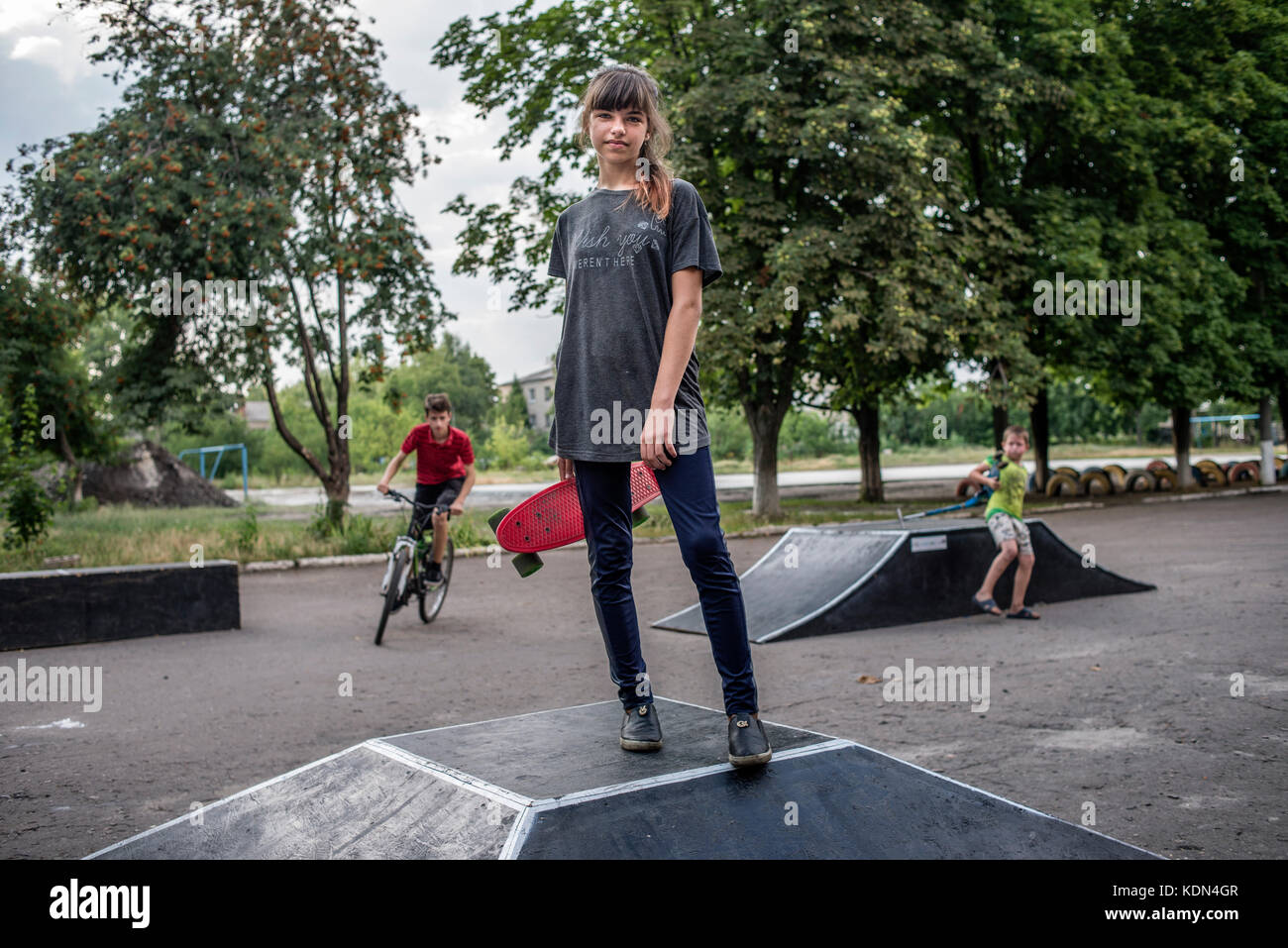Skate Park als Teil des Jugendzentrum in Lyman, ATO-Zone, Oblast Donezk, Ukraine Stockfoto