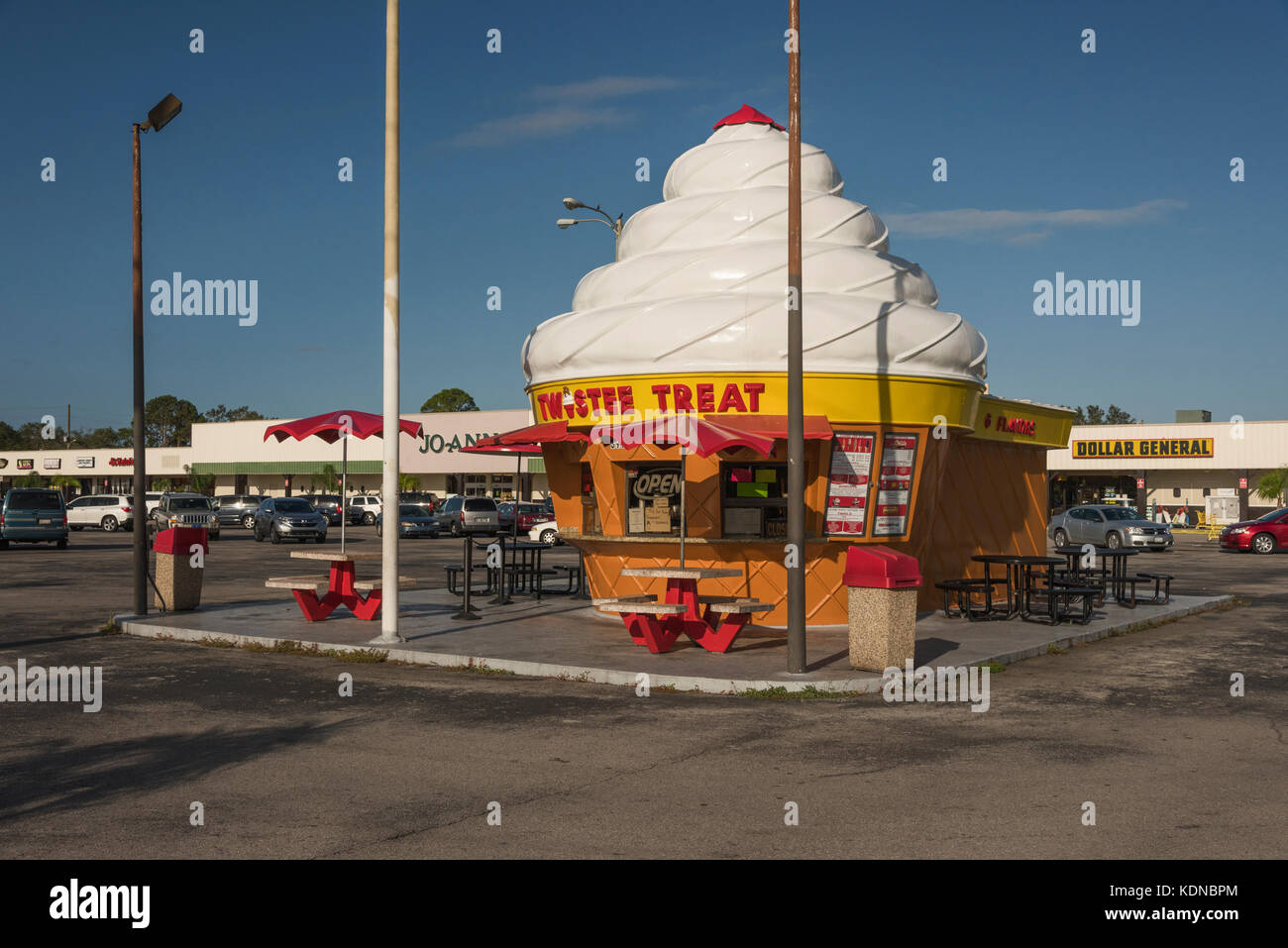 Twistee behandeln Eis Stand in Tavares, Florida USA locagted Stockfoto