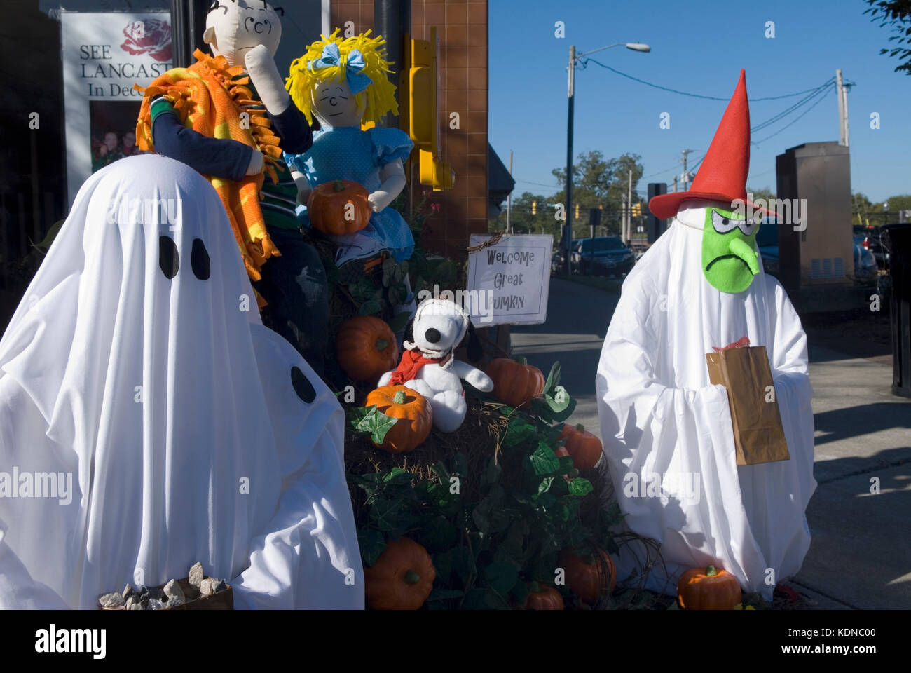 Halloween street Anzeige, USA. Display zeigt Geister und Goblins für alle hallow Eve. Stockfoto
