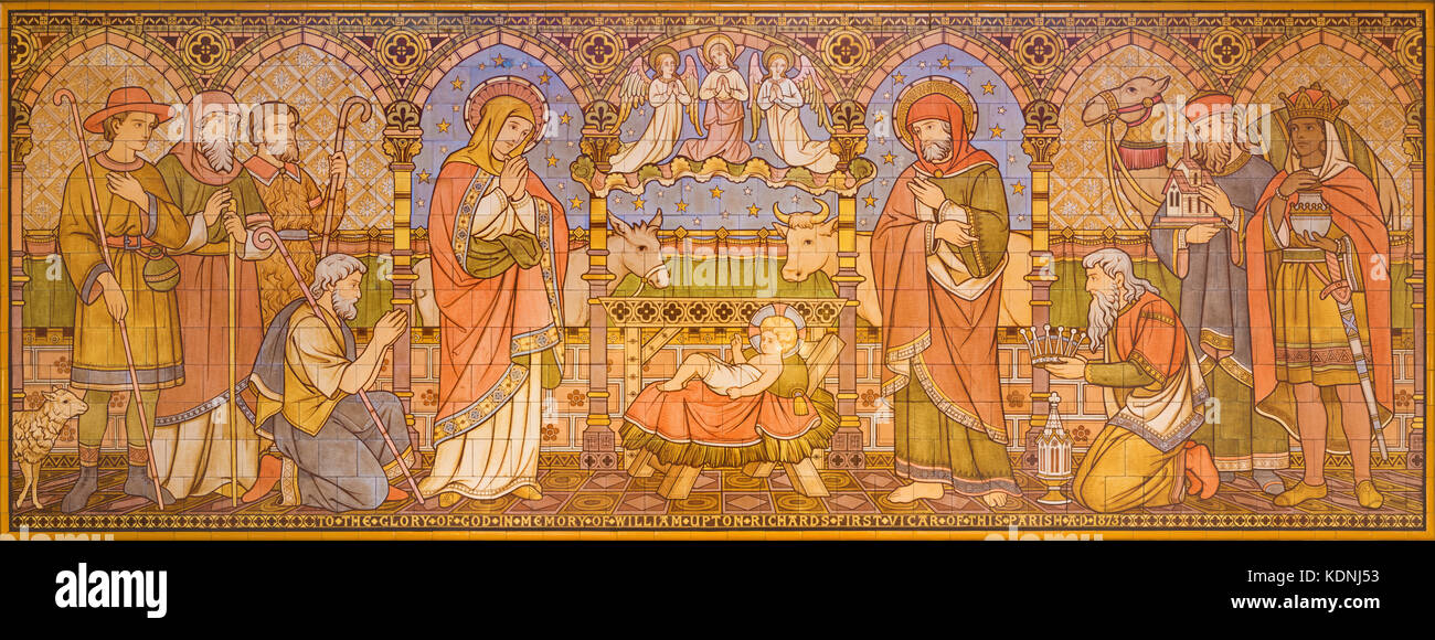 London, Großbritannien - 15 September, 2017: Die Fliesen- Mosaik der Anbetung der Heiligen Drei Könige in der Kirche Allerheiligen von Matthew Digby Wyatt (1820 - 1877). Stockfoto