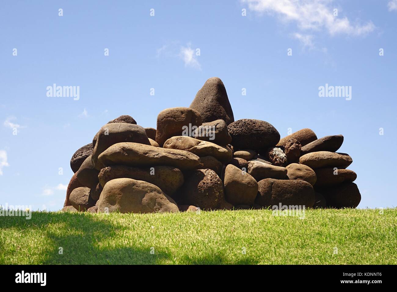Fischer's Schrein (Ko'a) in der Maalaea Hafen. Zu dem Gott der Fischerei gewidmet, zwei Tage vor der Eröffnung der Maui Ocean Center in 1998 gebaut wurde. Stockfoto