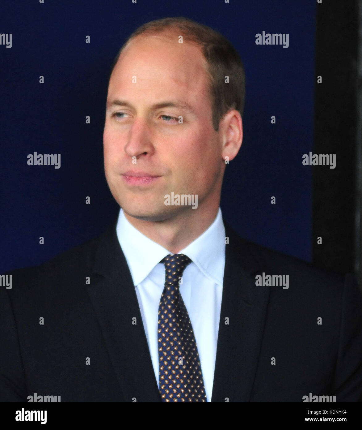 Prince William wird gesehen in aintree Krankenhaus gebracht, wo er Mitarbeiter und Patienten vor der Eröffnung der neuen Patientenversorgung und Trauma unit Met. Mit: Prinz William wo: liverpool, Großbritannien Wann: 14 Sep 2017 Credit: wenn.com Stockfoto