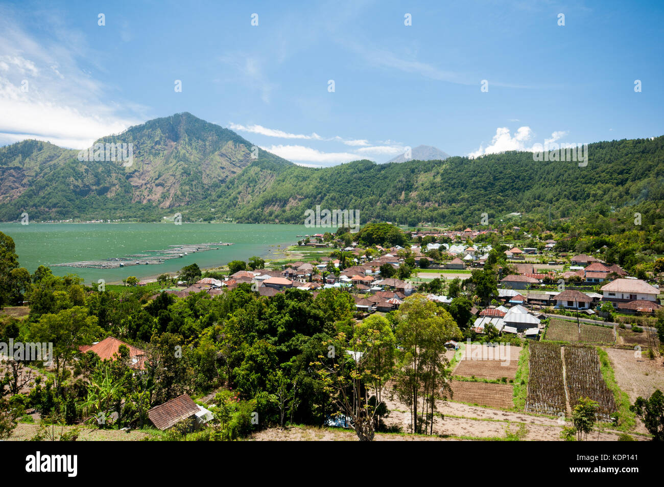 Sicht auf die Berge abang, Berg Agung im Umlauf und Batur See, Bali, Indonesien Stockfoto