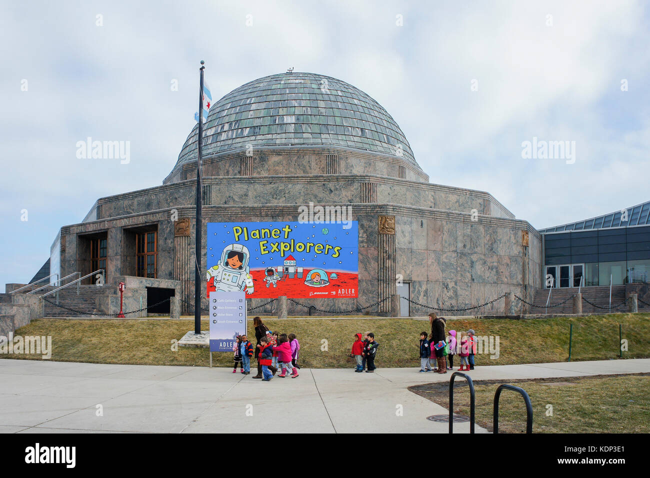 Chicago, 1. Februar: Viele Kinder besuchen das Adler Planetarium am 1. Februar 2012 in Chicago, Illinois, USA Stockfoto