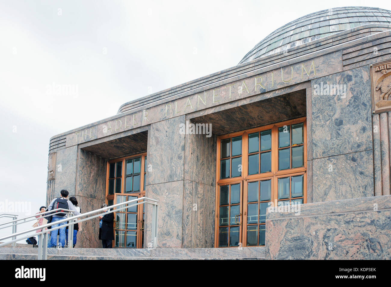 Chicago, 1. Februar: Viele Kinder besuchen das Adler Planetarium am 1. Februar 2012 in Chicago, Illinois, USA Stockfoto