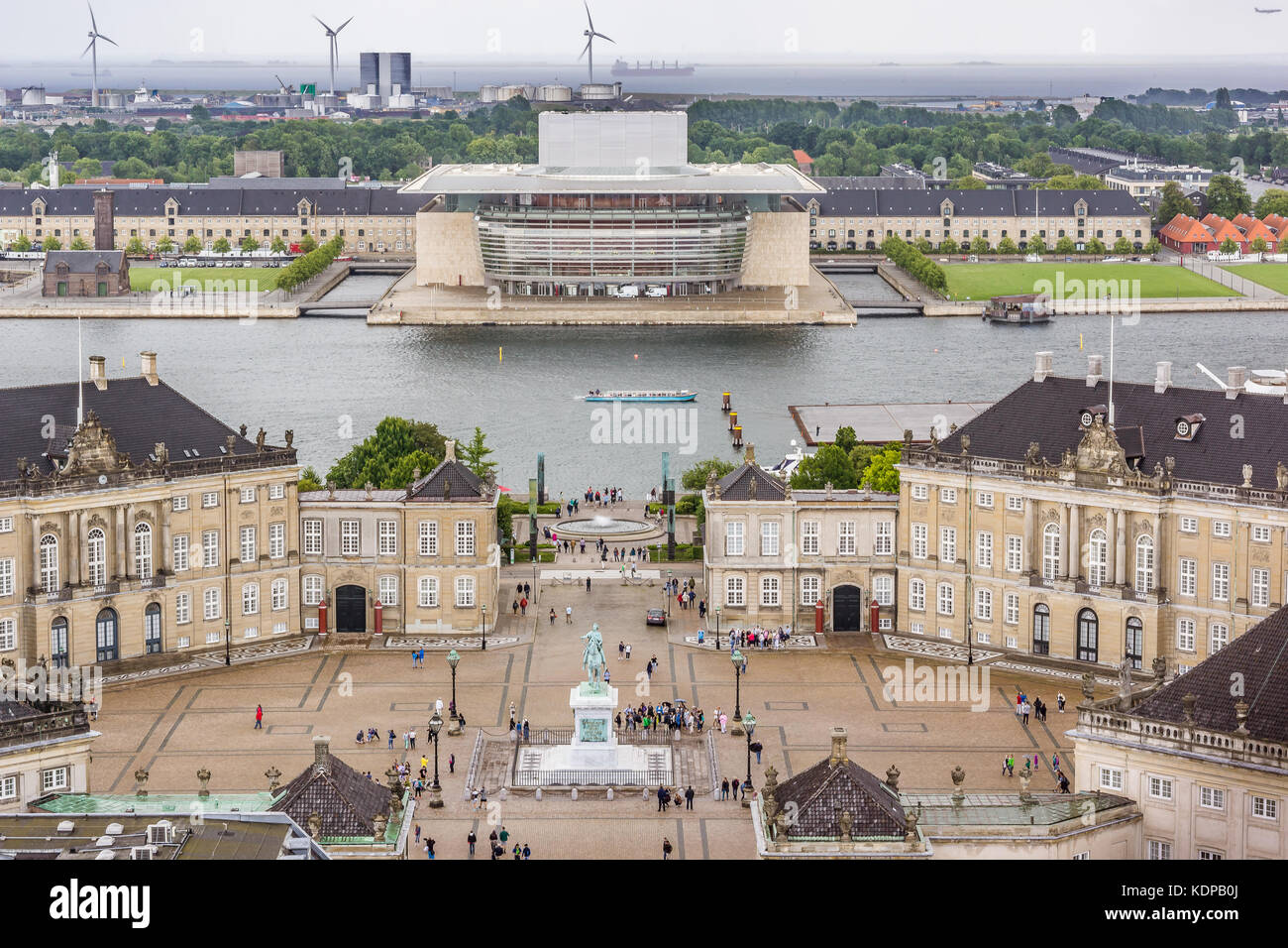 Kopenhagen Skyline von der Oper und dem königlichen Palast Amalienborg. Am 13. Juli 2016, Stockfoto