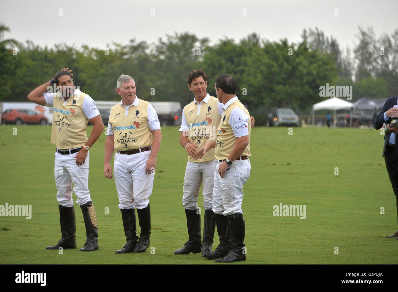 Wellington, FL - 04. MAI: NIC Roldan wird während der Preisverleihung im Sentebale Royal Salute Polo Cup am 4. Mai 2016 in Wellington, Florida, gesehen. Personen: NIC Roldan Transmission Ref: FLXX Credit: Hoo-Me.com/MediaPunch ***NO UK*** Stockfoto